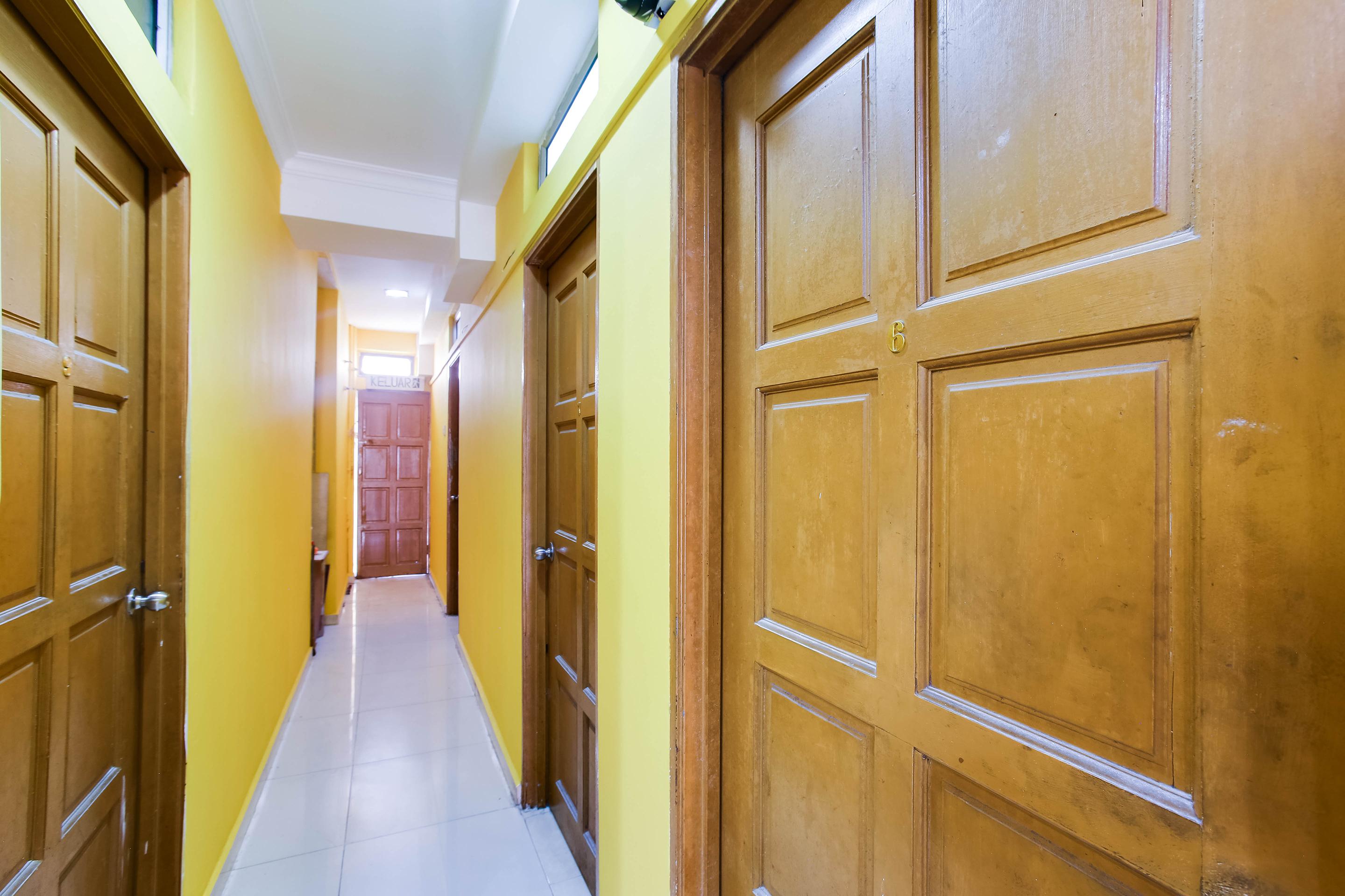 Lucky Budget Hotel @ Nilai Buitenkant foto