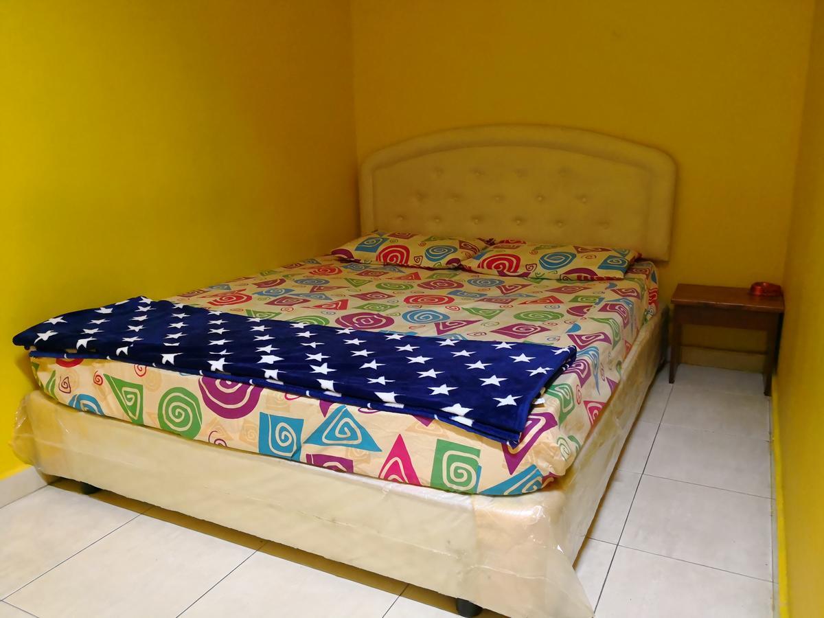 Lucky Budget Hotel @ Nilai Buitenkant foto