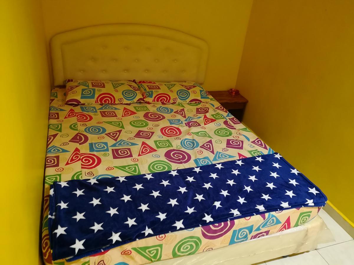 Lucky Budget Hotel @ Nilai Buitenkant foto