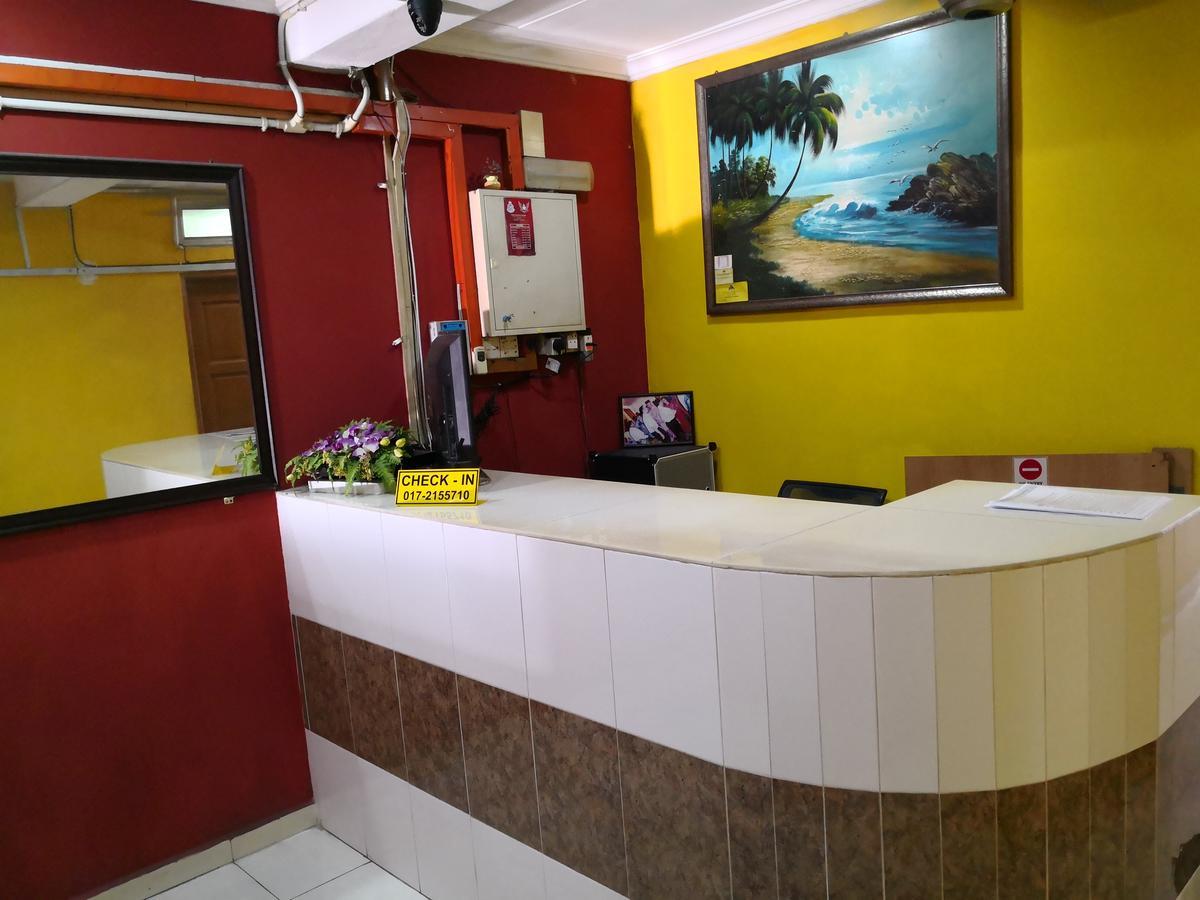 Lucky Budget Hotel @ Nilai Buitenkant foto