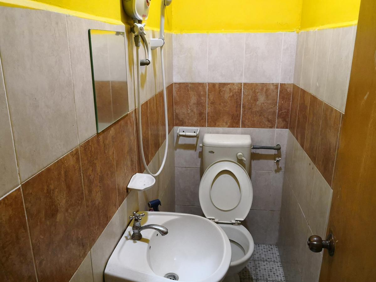Lucky Budget Hotel @ Nilai Buitenkant foto